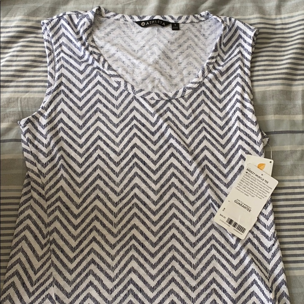 Athleta Breezy Muscle Tee